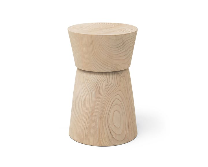 de sousa hughes liaigre aquilin side table