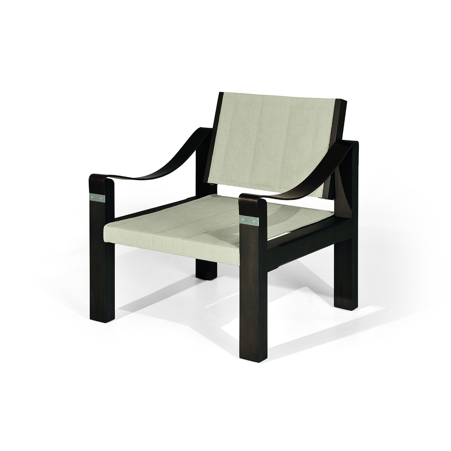 de sousa hughes liaigre CONSULAT armchair