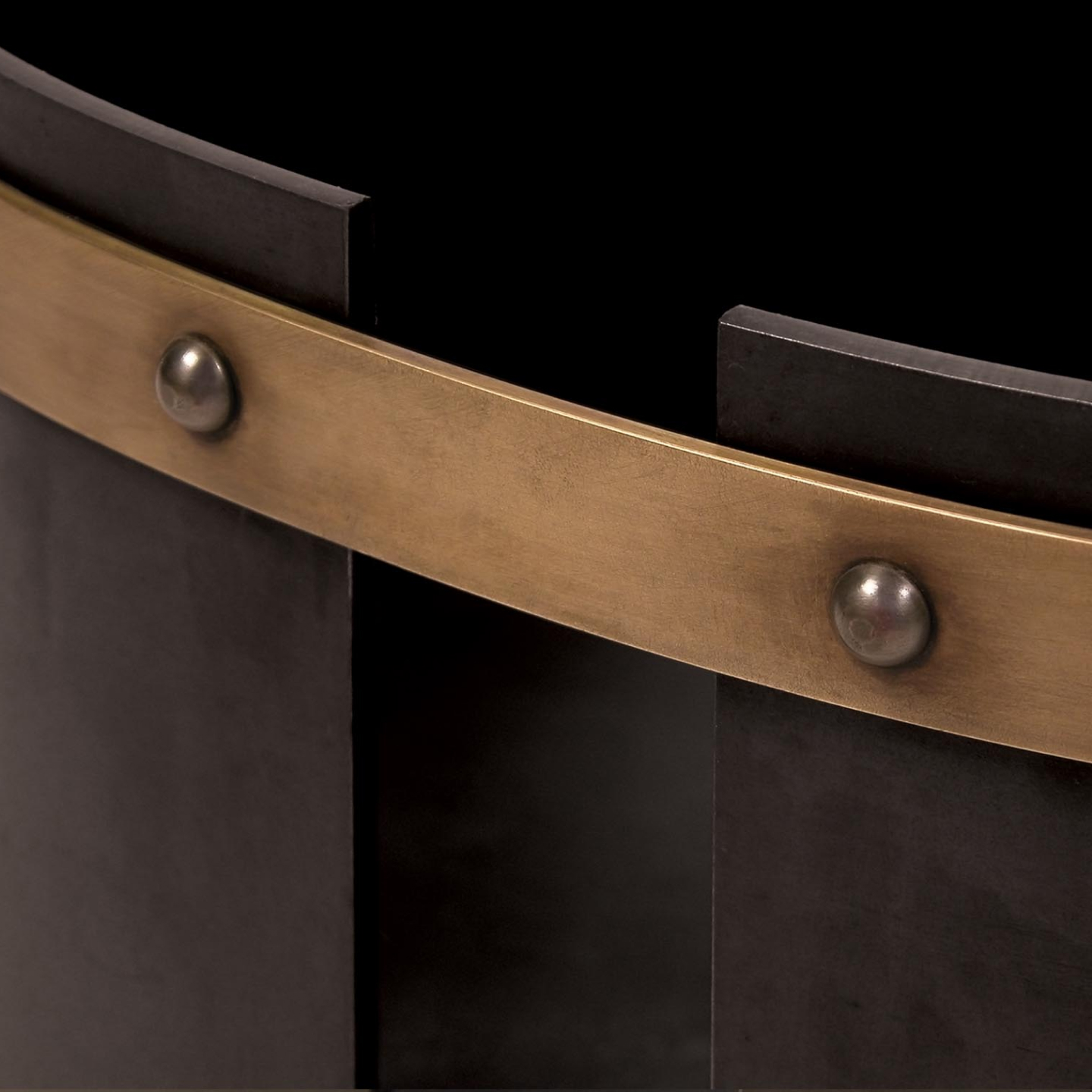 de sousa hughes Tuell Reynolds Aspen Firewood Basket detail