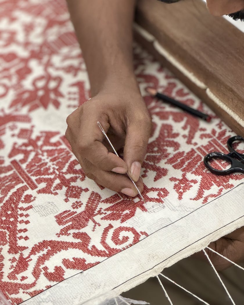 de-sousa-hughes-namay-samay-embroidery