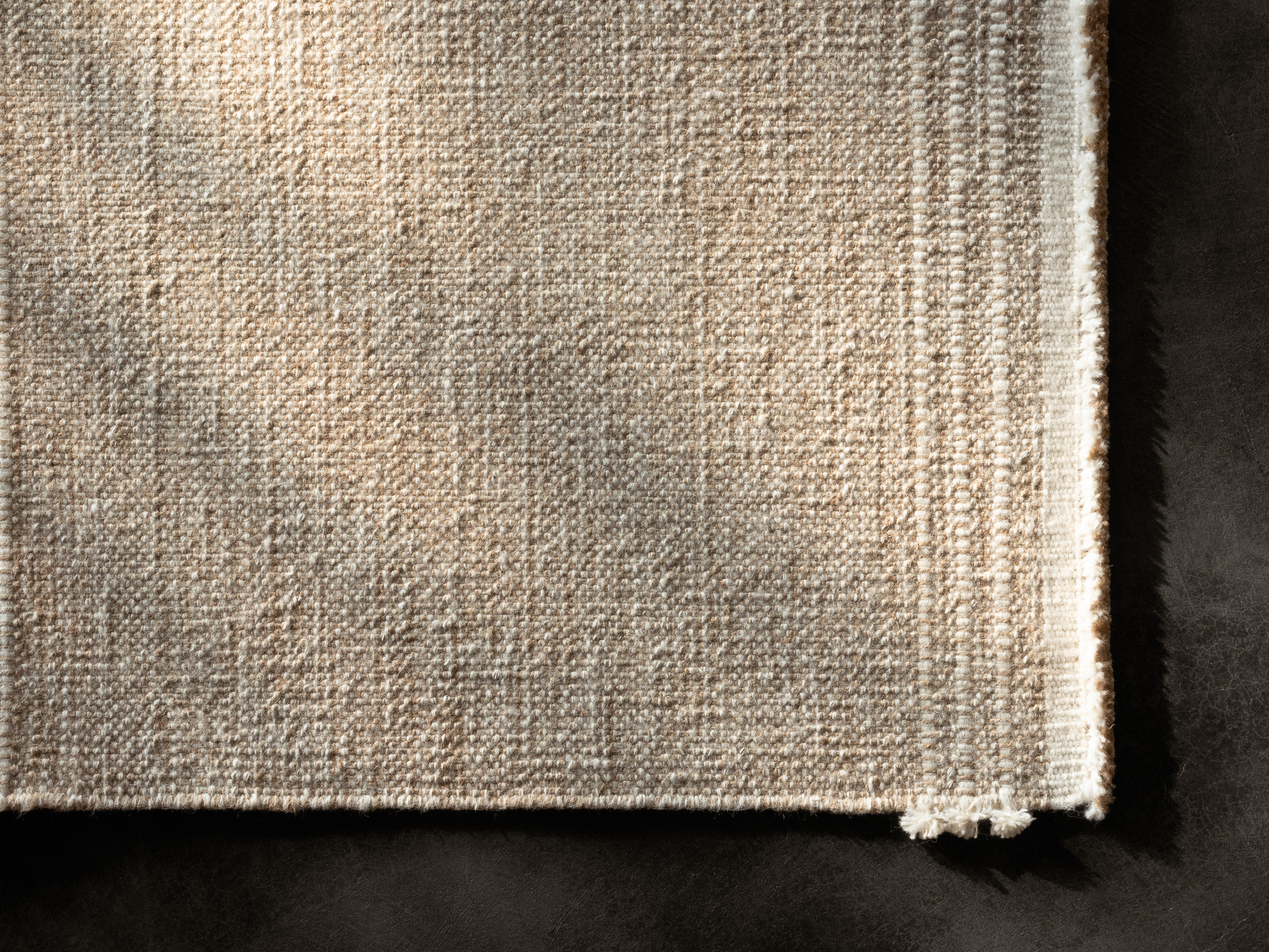 de-sousa-hughes-erden-Burlap-Natural- White-Detail-Layered-shadow