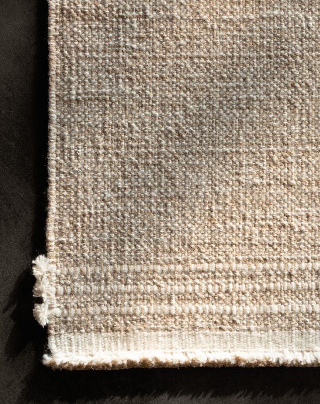 de-sousa-hughes-erden-Burlap-Natural- White-Detail-Layered-shadow
