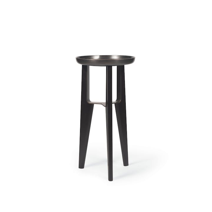 de sousa hughes troscan cadre drink table