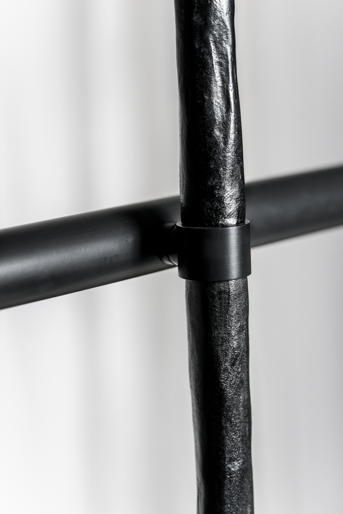 de sousa hughes liaigre selene floor lamp detail photo Benoit Auguste 36