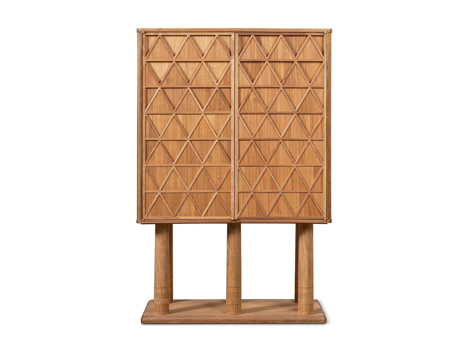 de sousa hughes jiun ho Kabah Cabinet