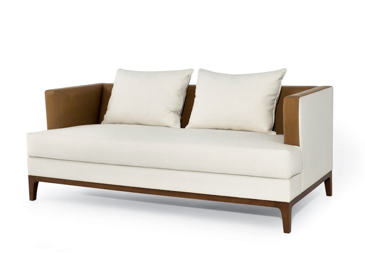 de sousa hughes liaigre chamois sofa