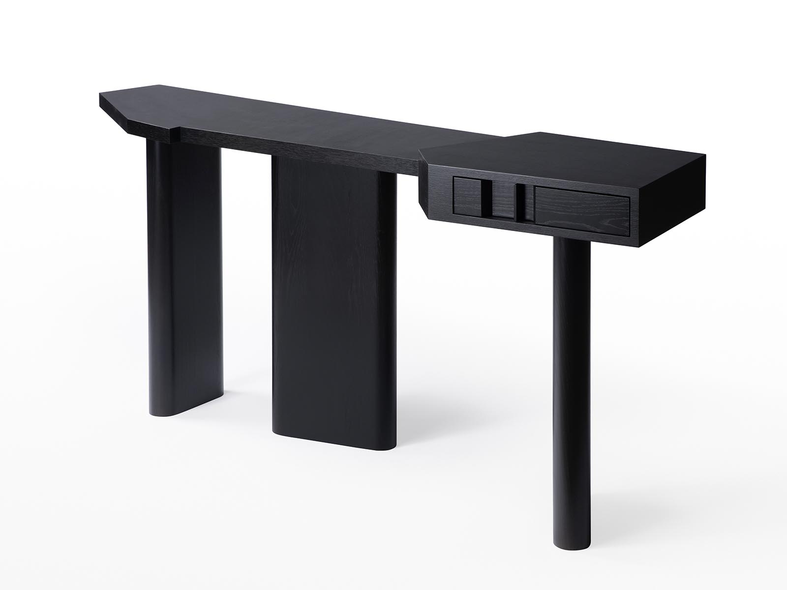 de sousa hughes caste pondera console