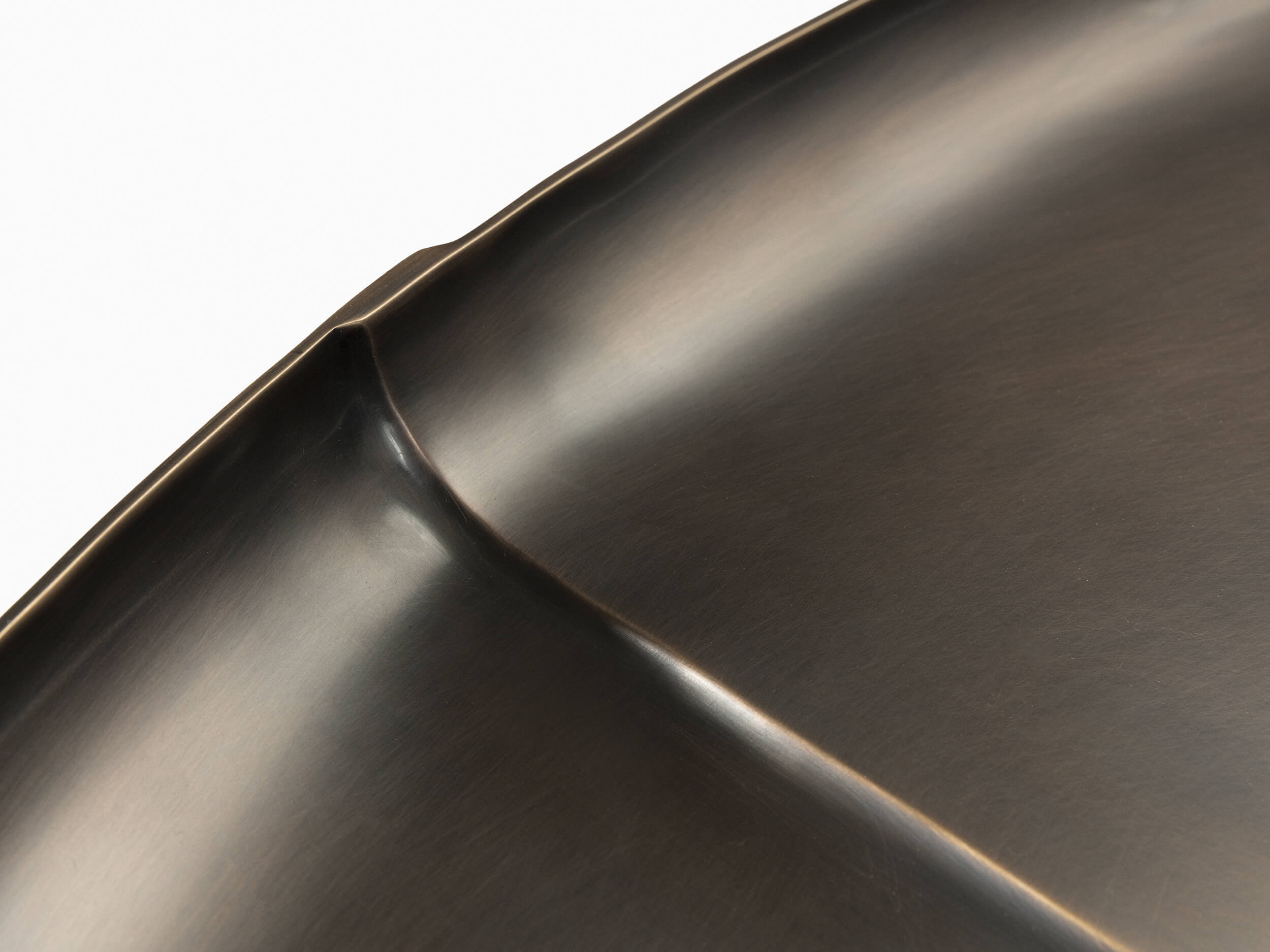 8T7pReVYa3uwb de sousa hughes caste noxon cocktail table detail