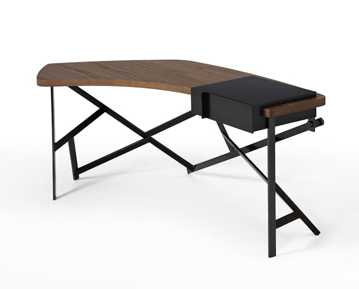 de sousa hughes caste anselmo desk