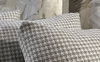 de sousa hughes thesign chantel paradis 02