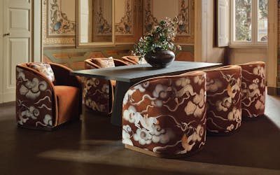 de sousa hughes black edition istoria 3