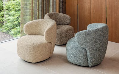 de sousa hughes jab Cuddly Fluffy M01 TLS