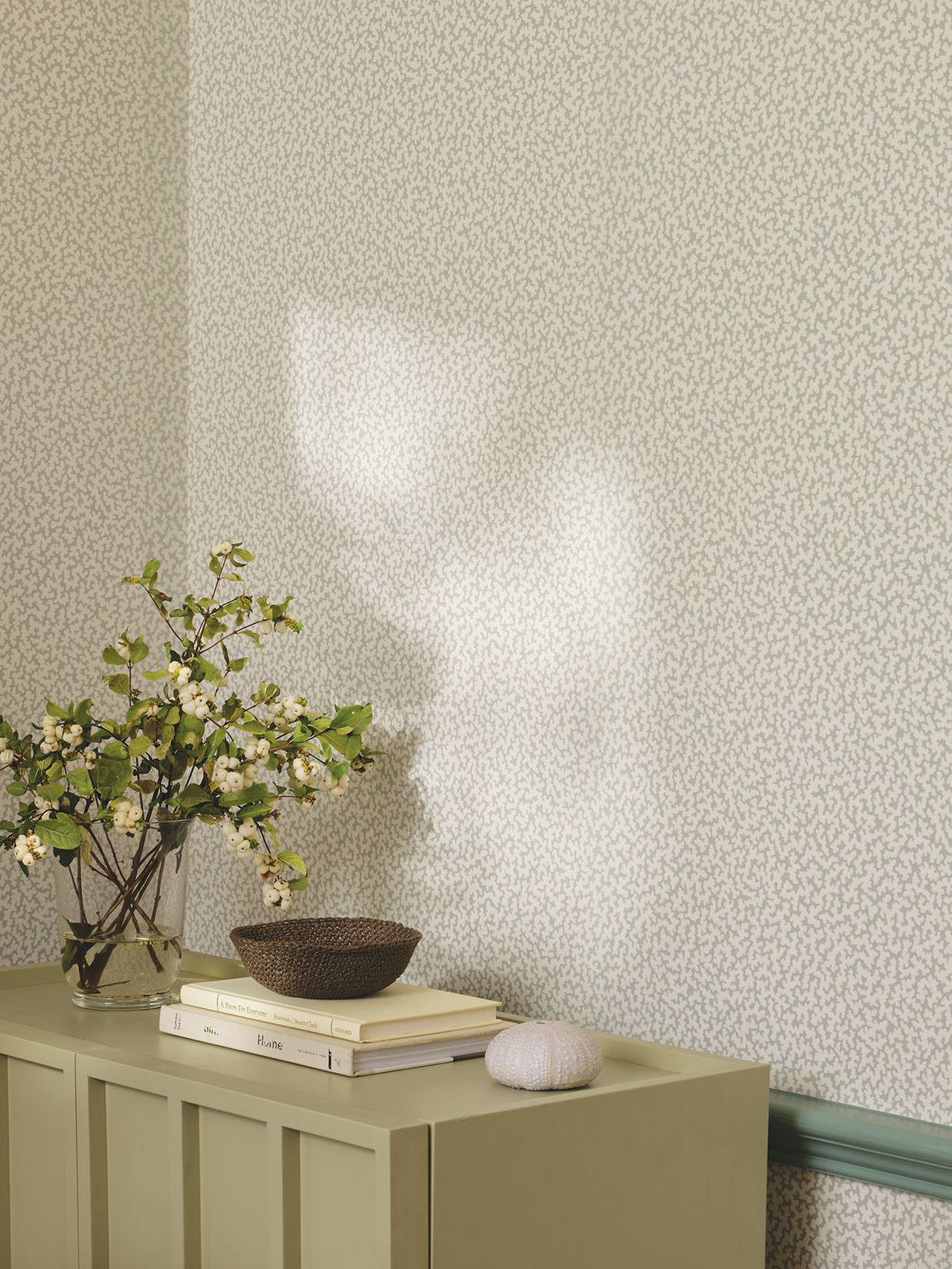 de sousa hughes Romo Aubin Fabrics Wallcoverings LR 7