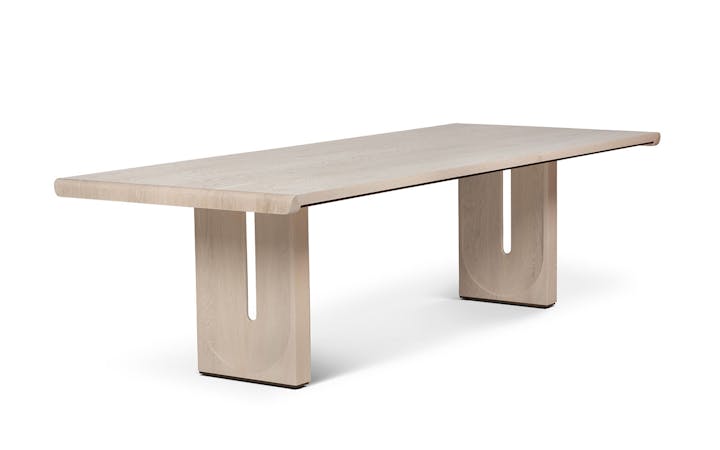 e7pReVYa3qaH de sousa hughes troscan cloister dining table oak coastal 5