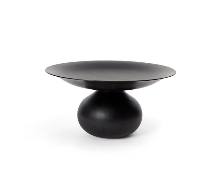 de sousa hughes liaigre lasoa center table