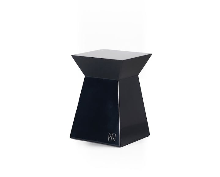 de sousa hughes liaigre mini nagato