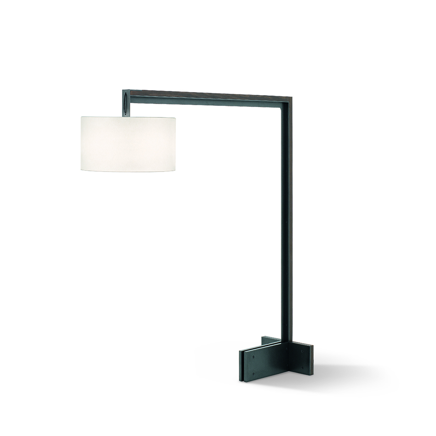 de sousa hughes liaigre SUZERAIN floor lamp