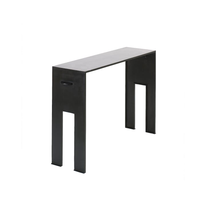 de sousa hughes liaigre umberto console