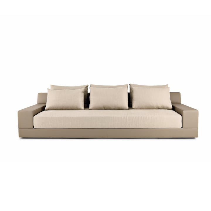 de sousa hughes liaigre pacha sofa