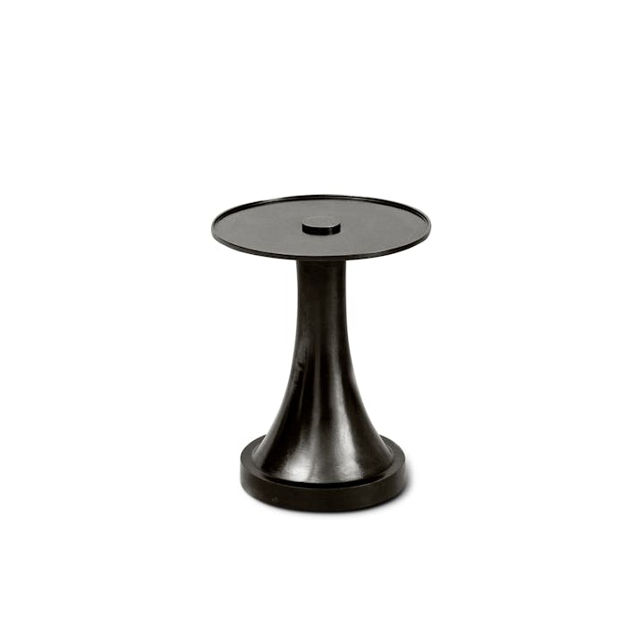 de sousa hughes liaigre bomarzo side table