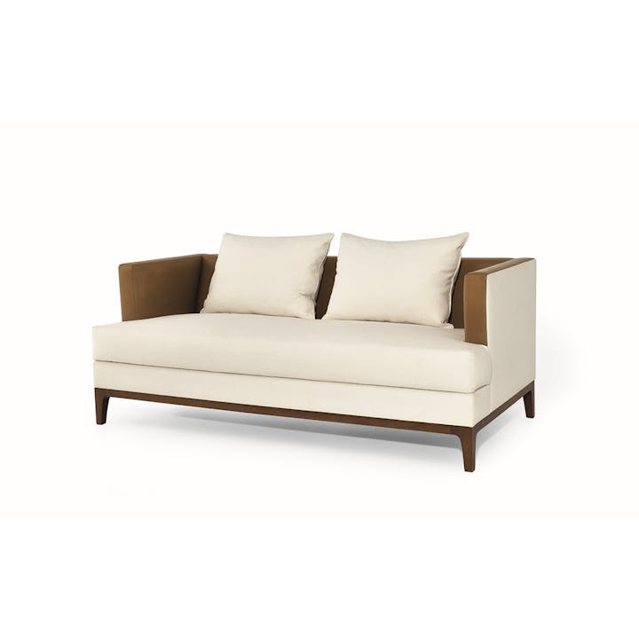 de sousa hughes liaigre CHAMOIS sofa