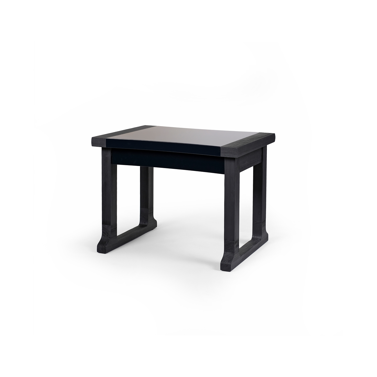 de sousa hughes liaigre charbon bedside table