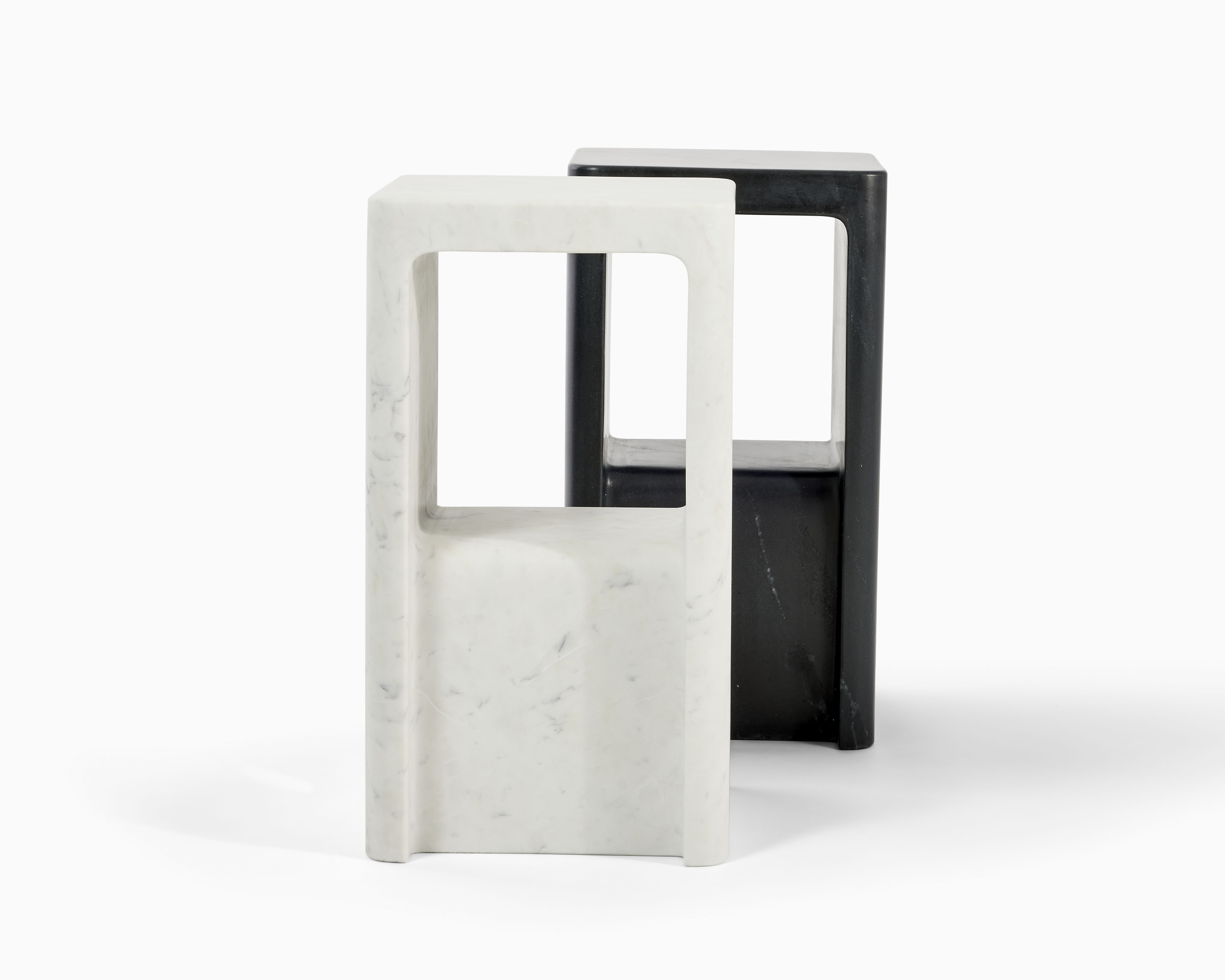 de sousa hughes link outdoor waterfall side tables 2