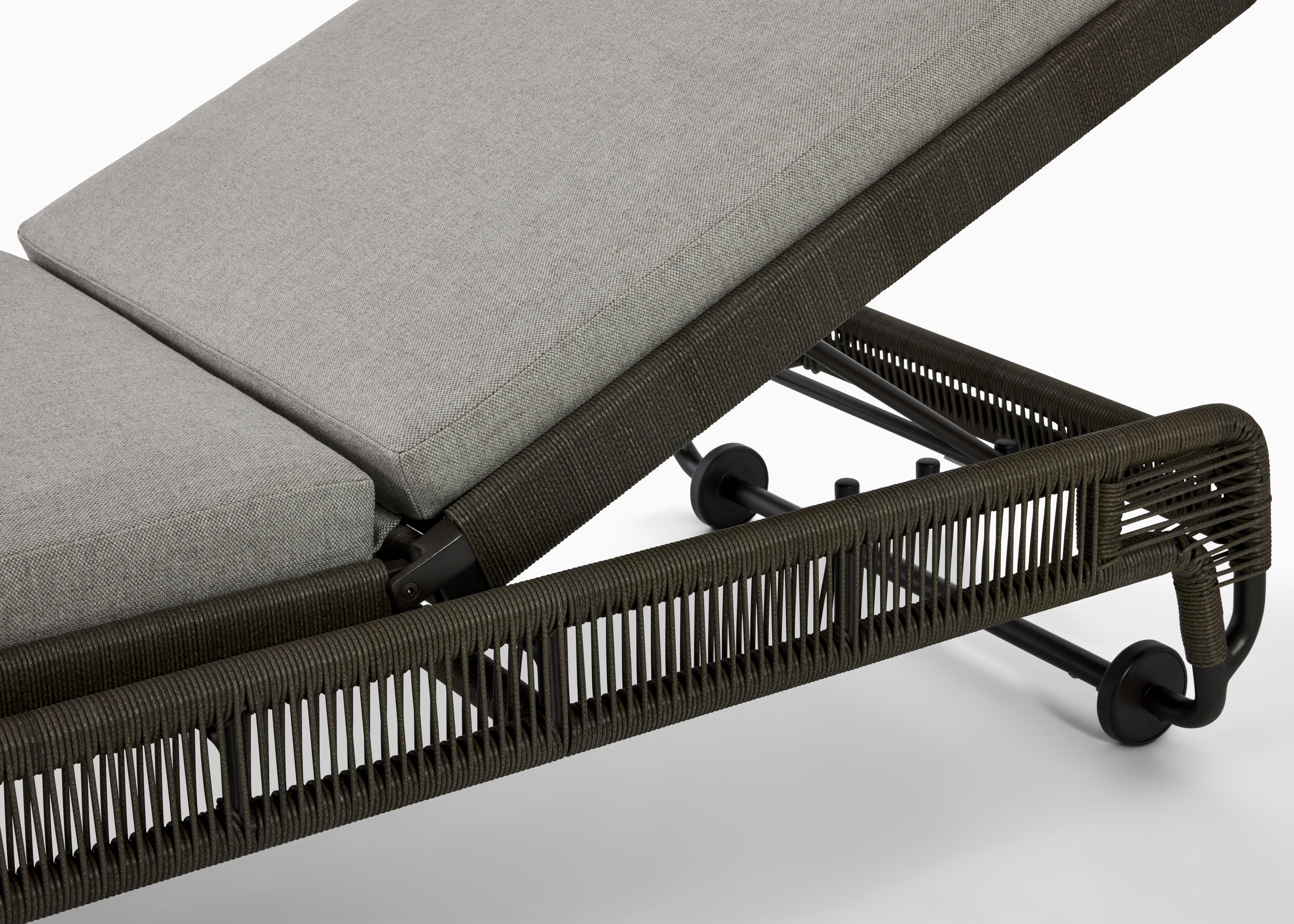 de sousa hughes link outdoor monterey chaise tahoe 1