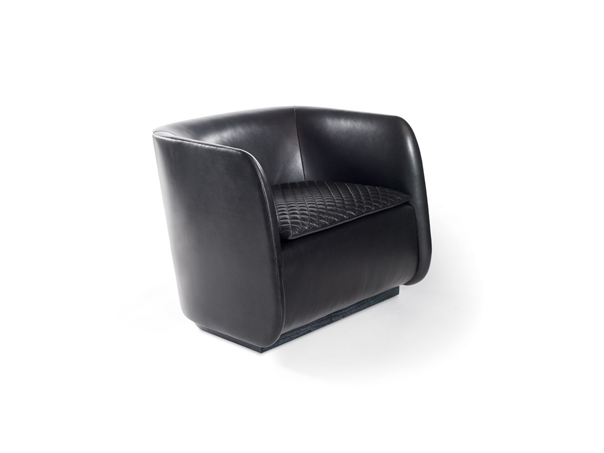 de sousa hughes bright chair dodd lounge chair quilted pad front angle