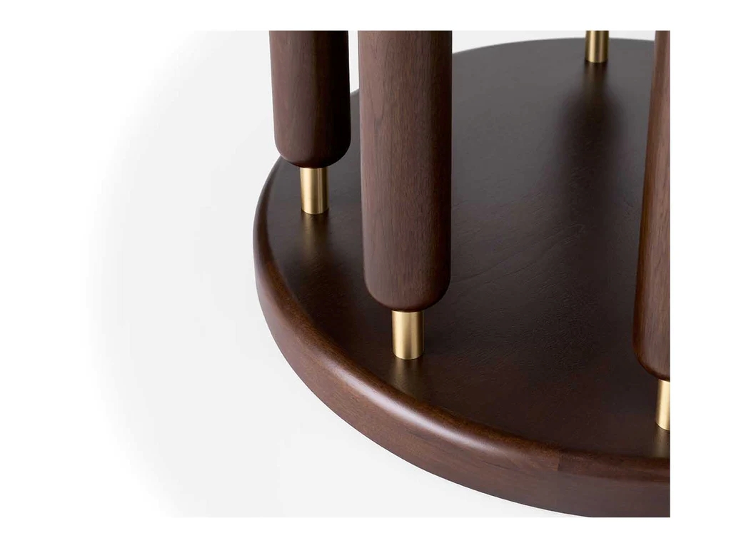 de sousa hughes quintus charlie dining table base detail