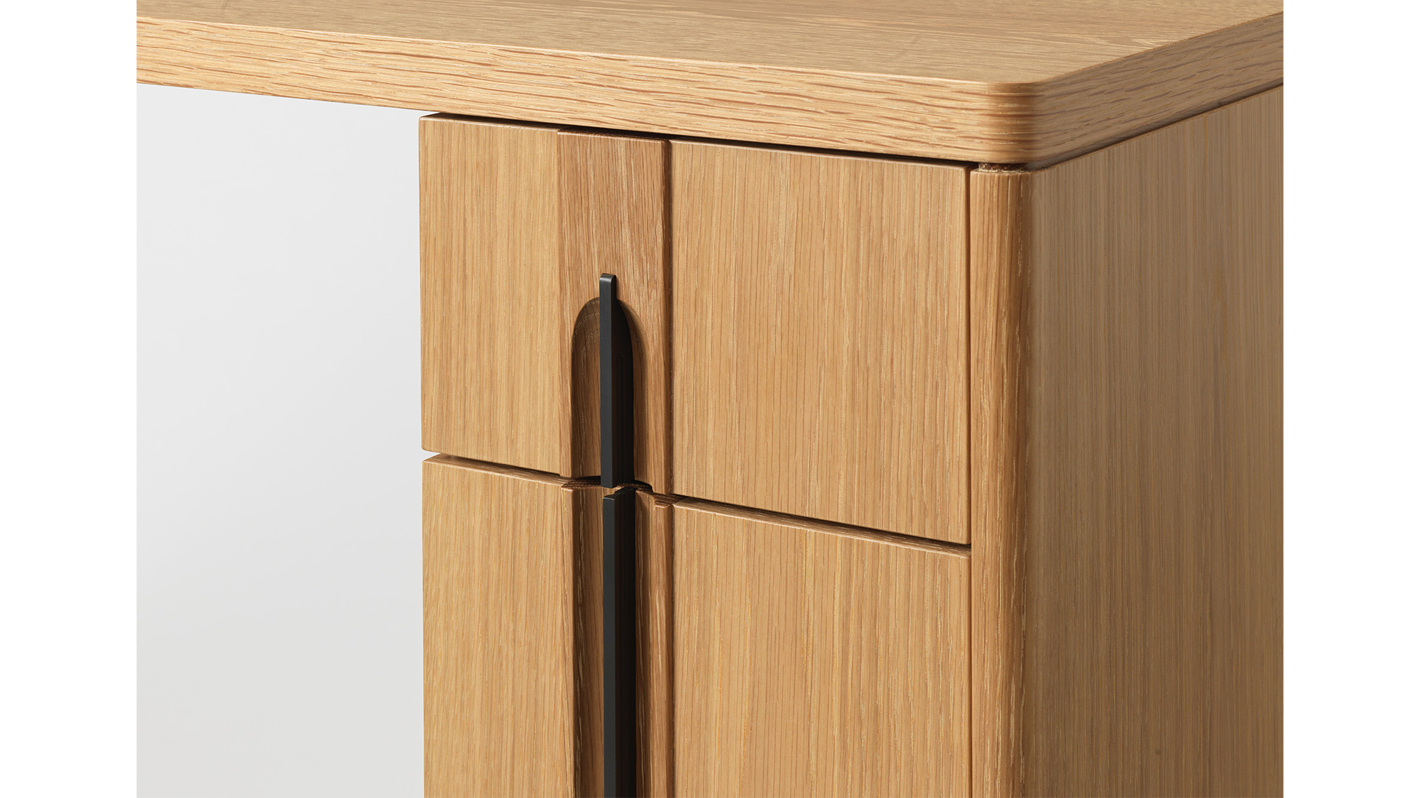 de sousa hughes altura bruneau vanity detail