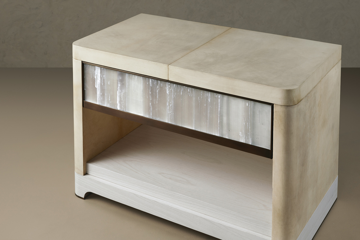 de sousa hughes alexander lamont divan nightstand top angle