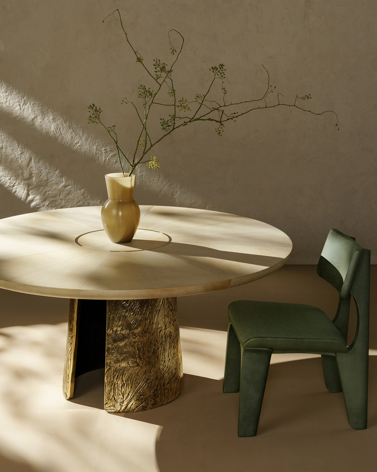 de sousa hughes alexander lamont pave dining table top angle 2