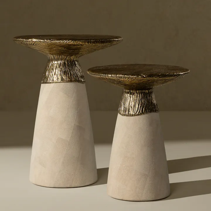 t0YXLCxVSIM de sousa hughes alexander lamont vermeil side tables pair