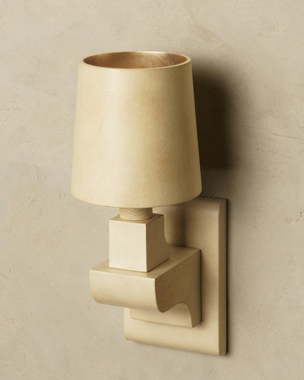 de sousa hughes alexander lamont faros sconce top angle