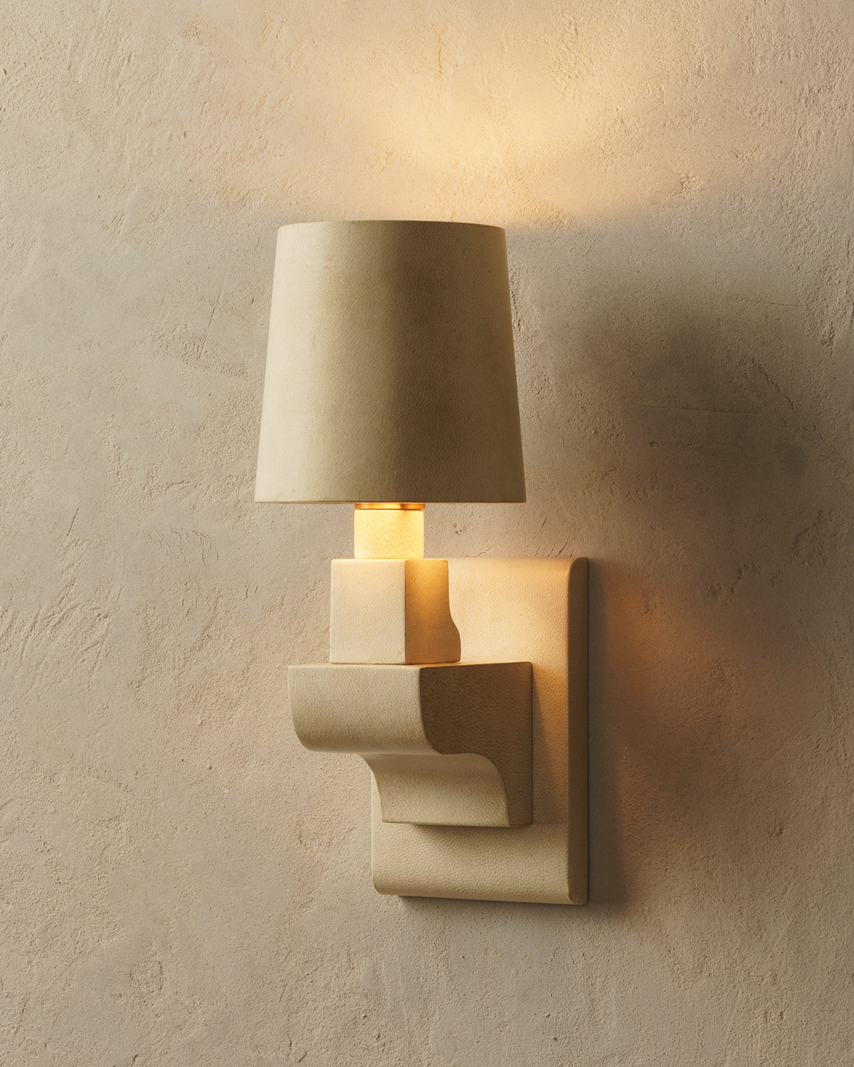 de sousa hughes alexander lamont faros sconce angle light on