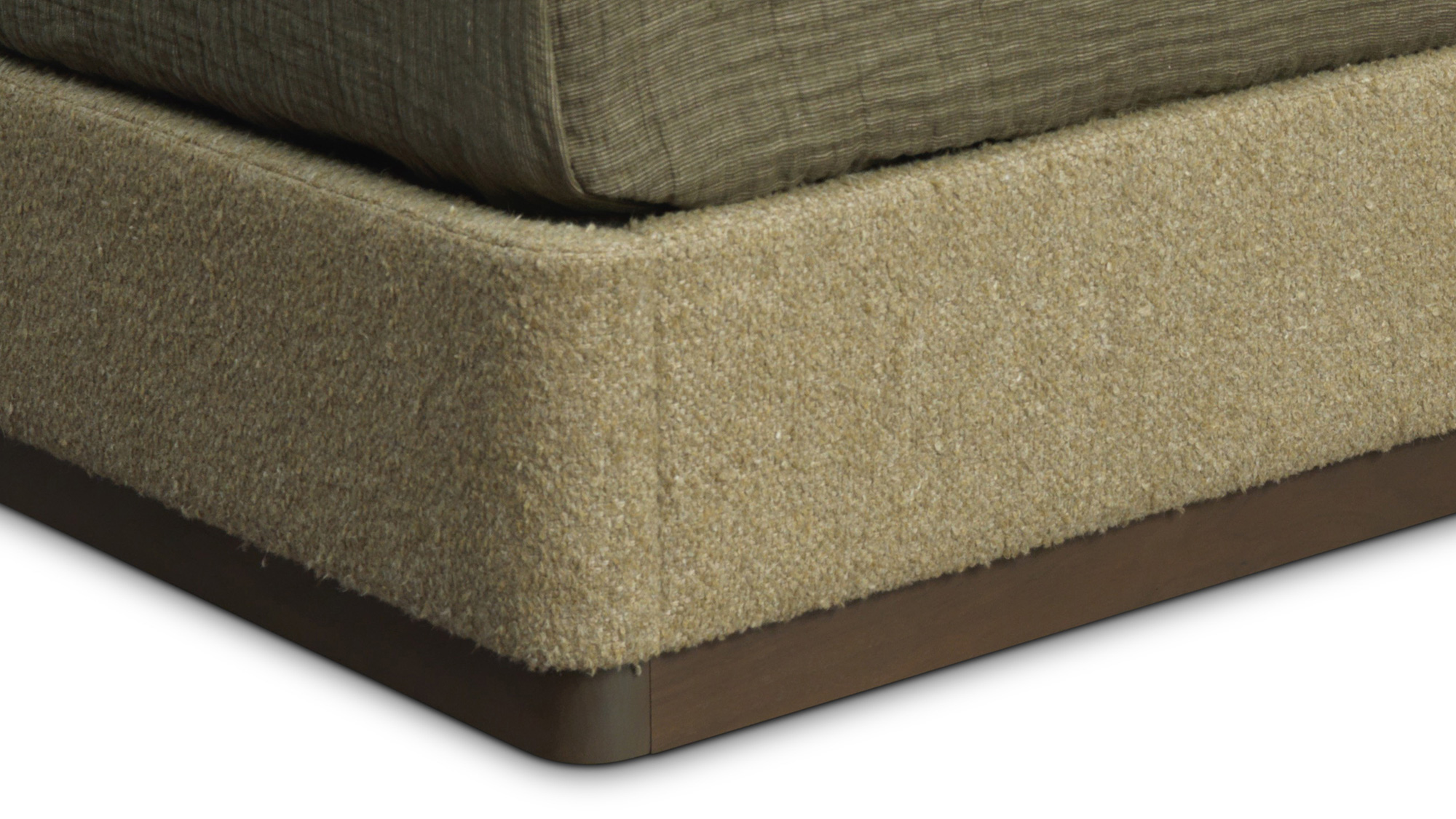 de sousa hughes Altura Furniture Lavonne Bed corner detail