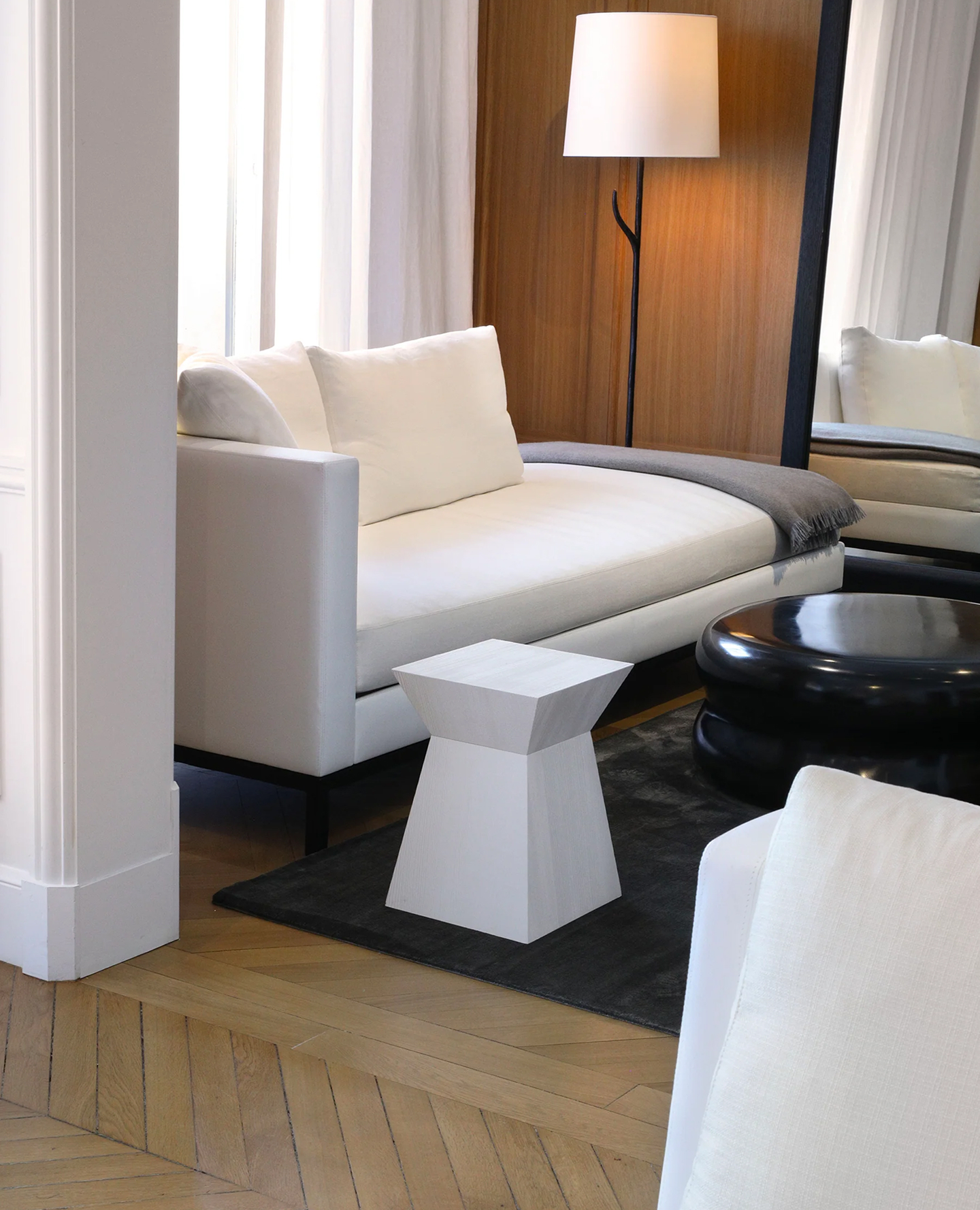 de sousa hughes liaigre nobile daybed studio liaigre interior 2