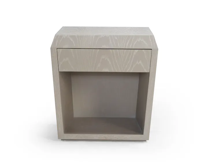 de sousa hughes atelier purcell BiasBedsideTable2 AgedOak