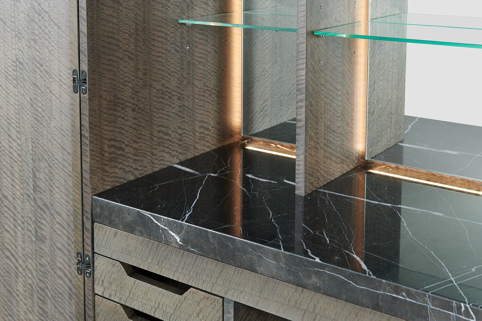 de sousa hughes atelier purcell KheperaDrinkCabinet8det SlateGreyEucalyptus&HandPatinatedDarkBronze