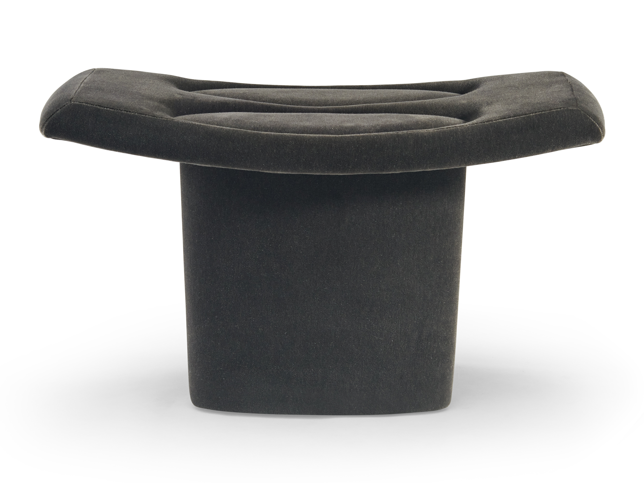 de sousa hughes atelier purcell SellaStools Dark 2