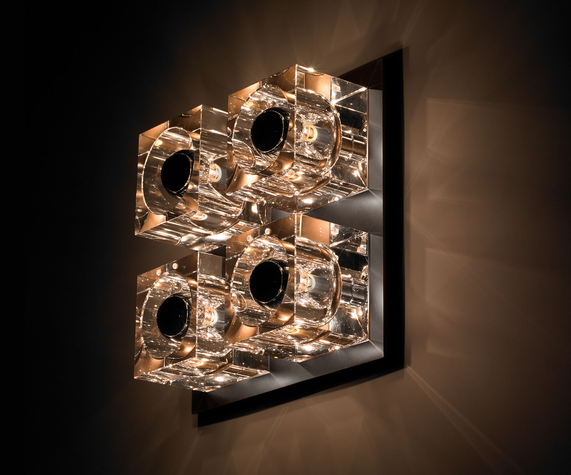 de sousa hughes Jonathan Browning Glacon 4 Light angle