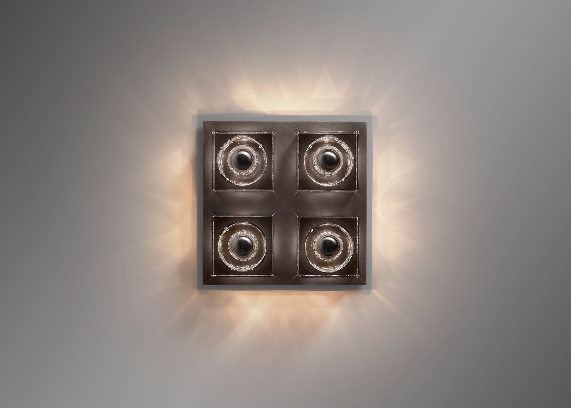 de sousa hughes Jonathan Browning Glacon 4 Light 2