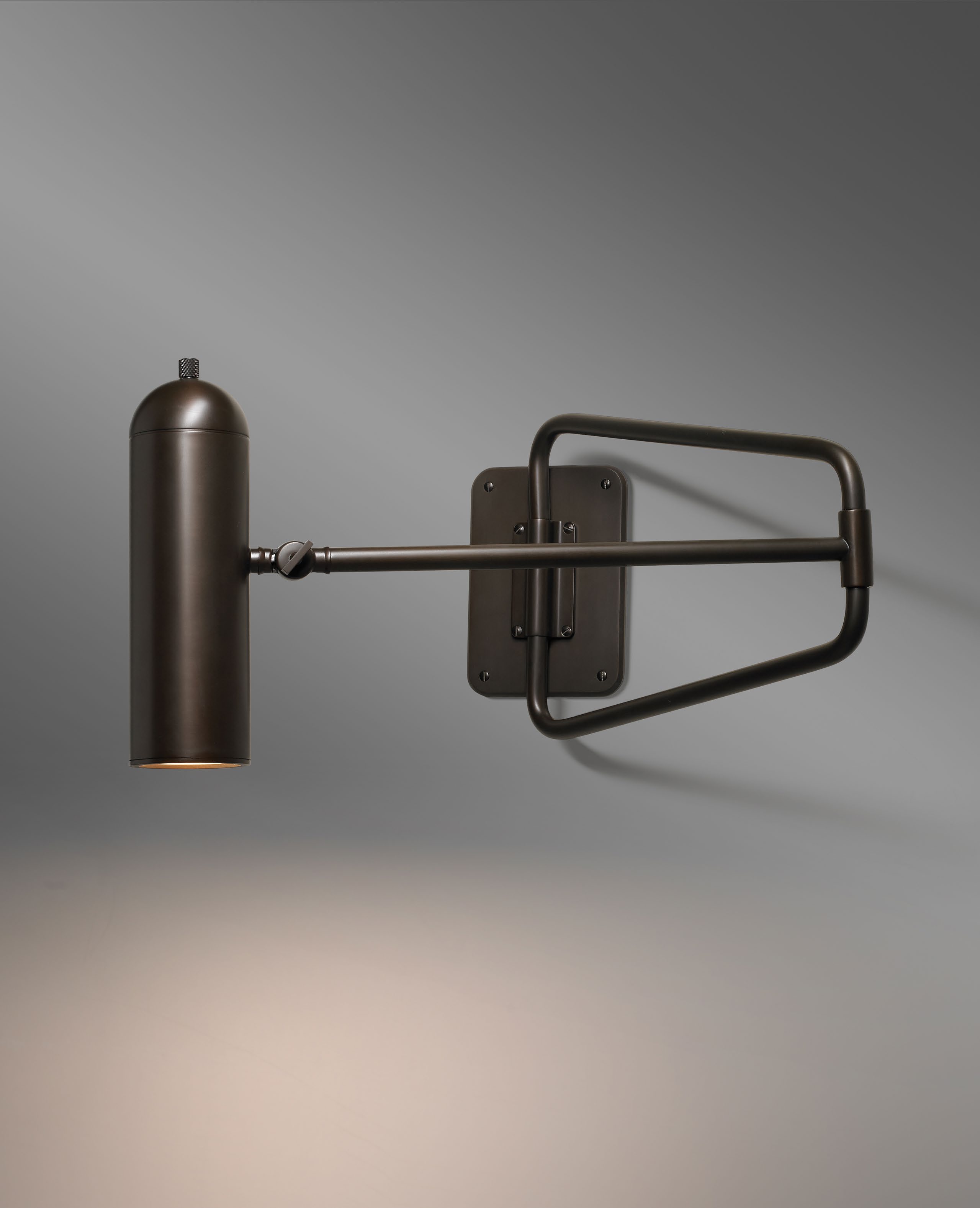 Qf7Ro de sousa hughes Jonathan Browning Mallet Swing Arm Sconce thumbnail