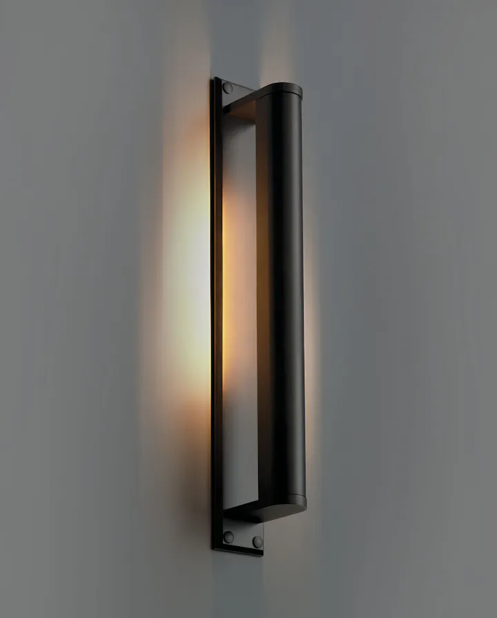 Qf7R8 de sousa hughes Jonathan Browning Meudon Sconce