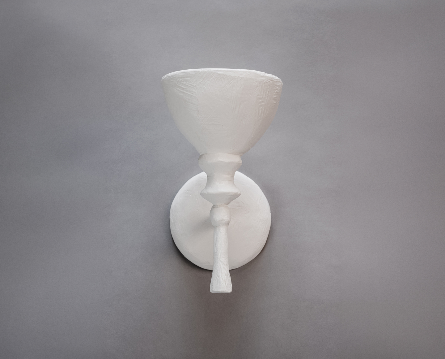 Qfx4a de sousa hughes stephen antonson hilary sconce thumbnail
