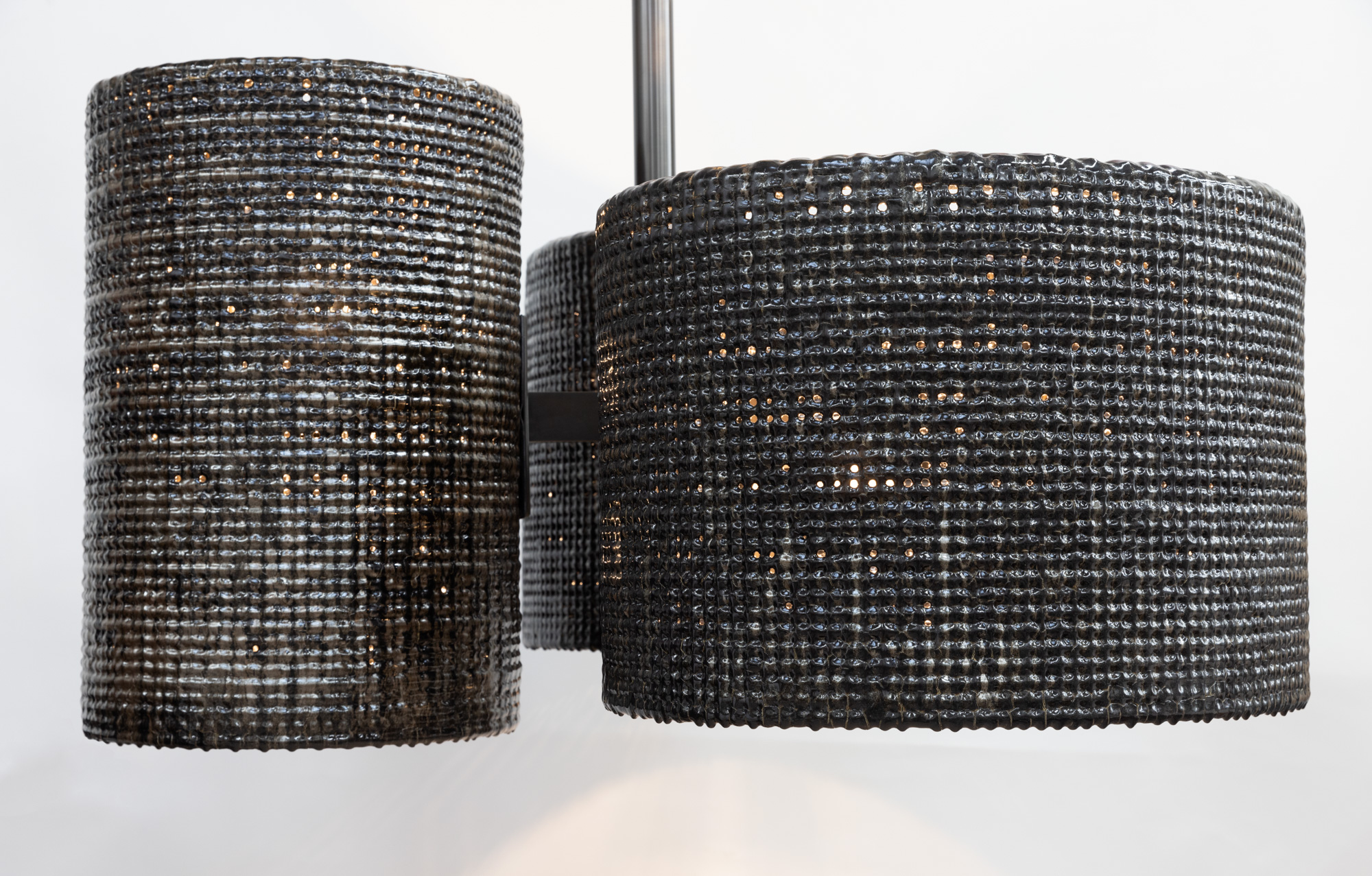 de sousa hughes scott daniel design lopez chandelier 3 48x24 side 2