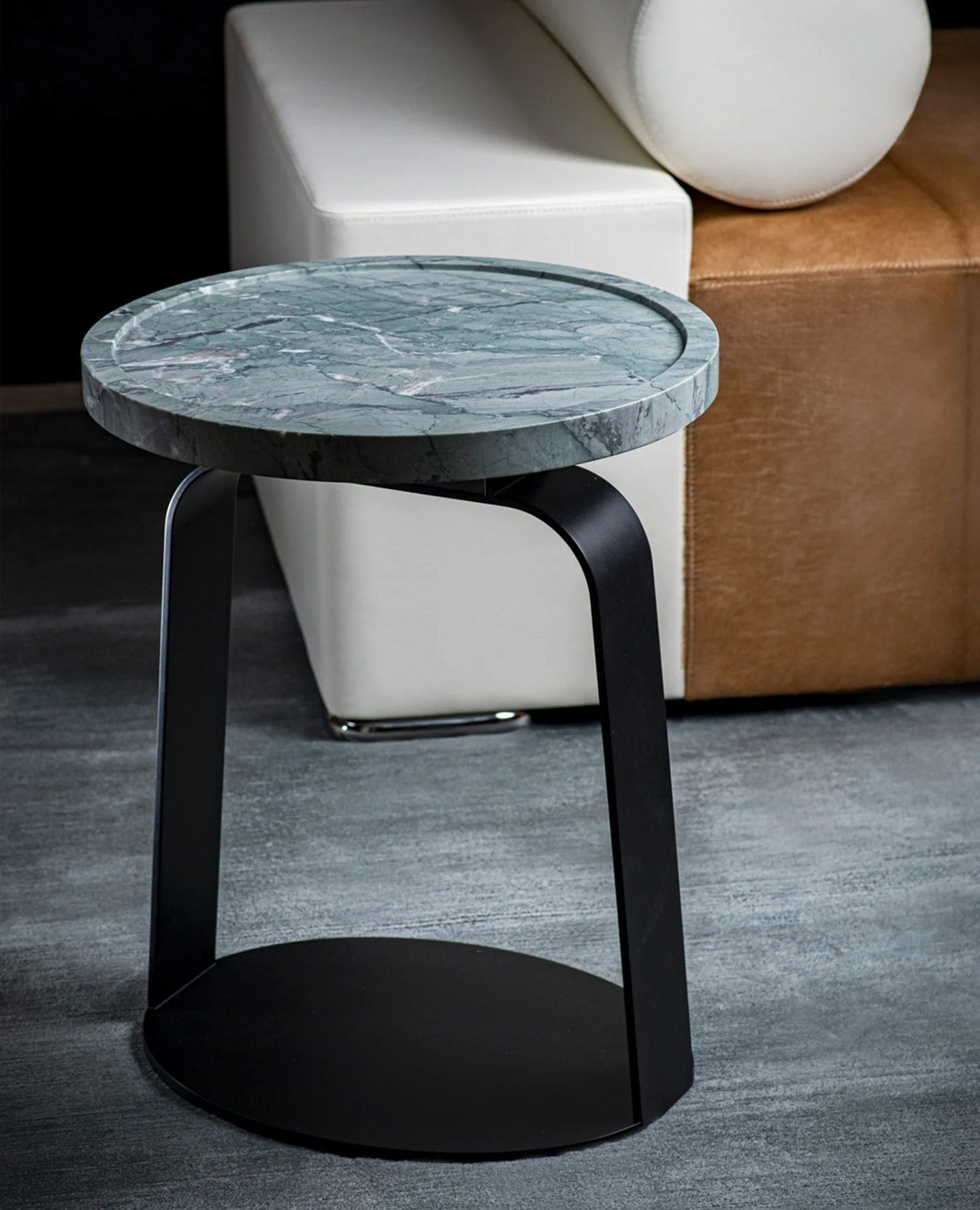 XCksXOq52ec de sousa hughes liaigre praslin side table studio liaigre interior 2