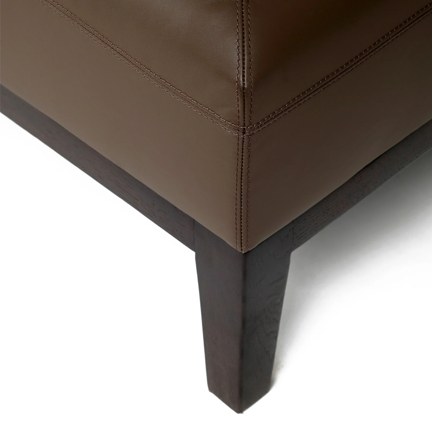 de sousa hughes liaigre latin daybed corner detail