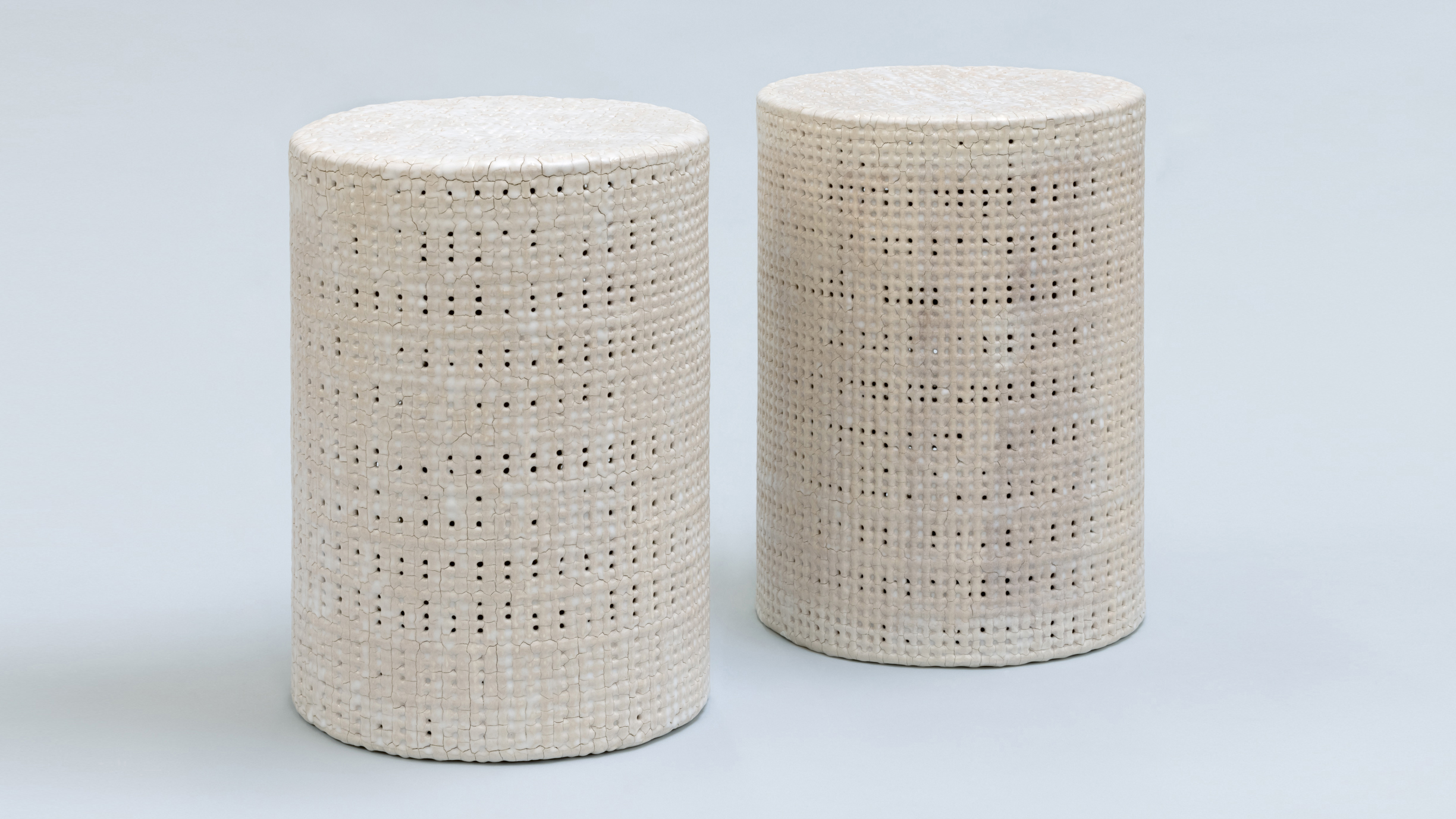 LMKWlNxAFDFpV de sousa hughes Scott Daniel Design Ceramic Drum Table 17x23 Sand 2